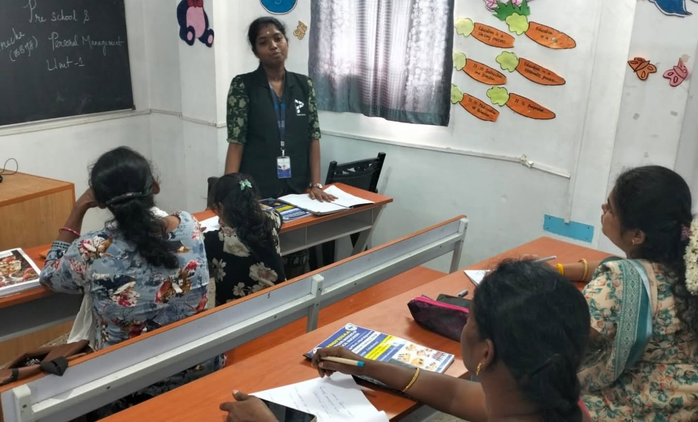 Live Montessori teacher training online class in Coimbatore